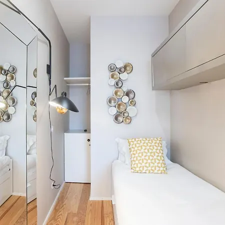 Cute & Bright Flat W/ Ac By Lovelystay Porto Exterior photo