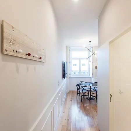 Cute & Bright Flat W/ Ac By Lovelystay Porto Exterior photo