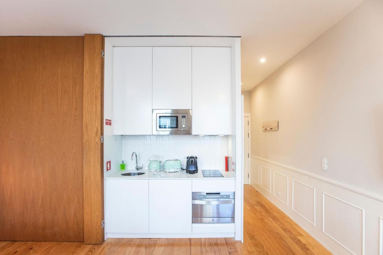 Cute & Bright Flat W/ Ac By Lovelystay Apartment *